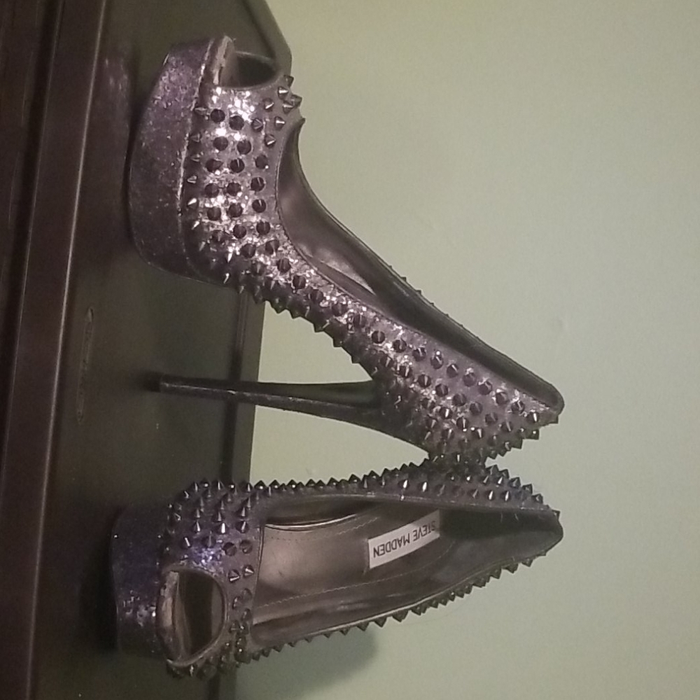 Steve Madden Awwsome Spiked Heels